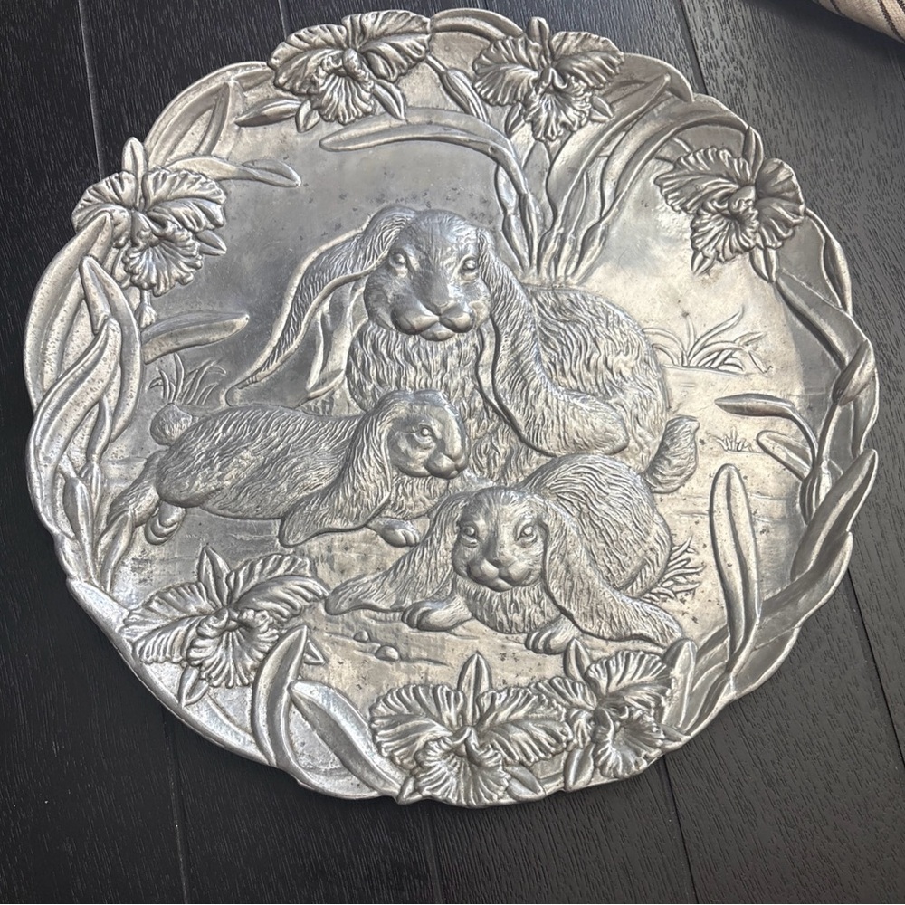 Elegant Silver Rabbit Plate